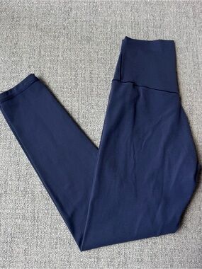 Aerie Offline Criss Cross Leggings Size S